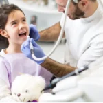¿Por qué es importante visitar al dentista regularmente?
